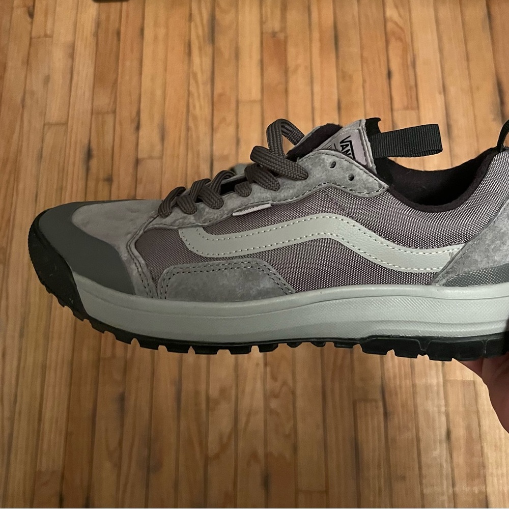 Vans Men's Gray and Black Sneakers